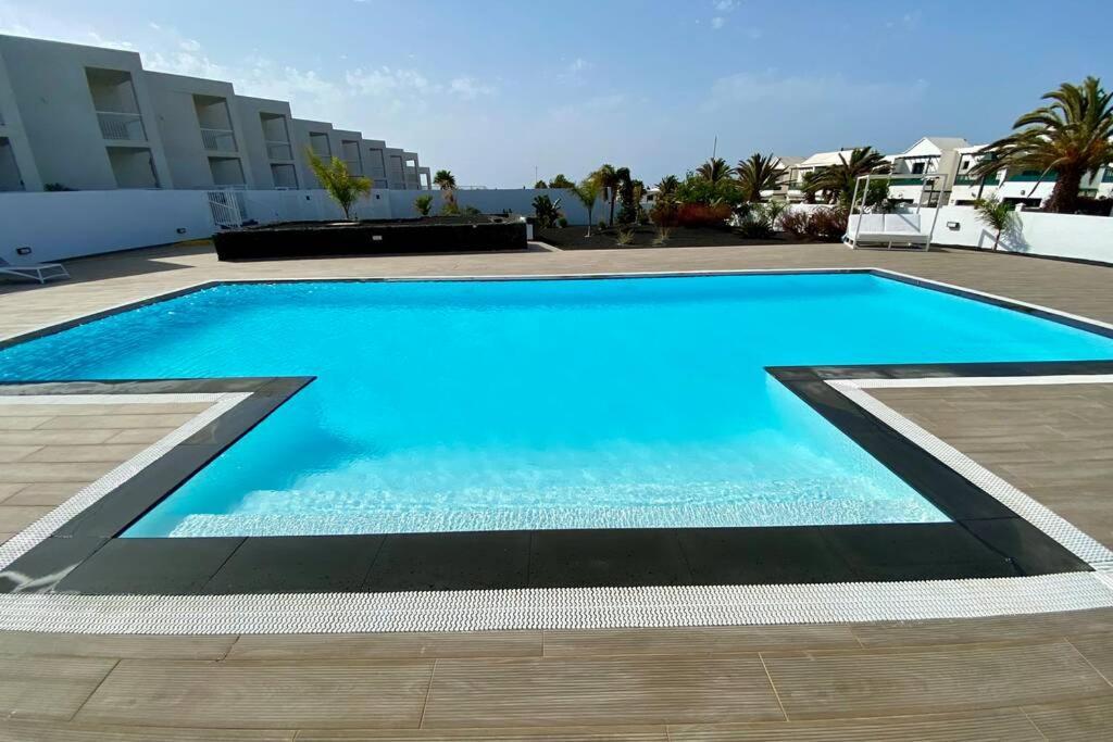Oasis View Lanzarote Apartment กอสตา เตกีสเซ ภายนอก รูปภาพ